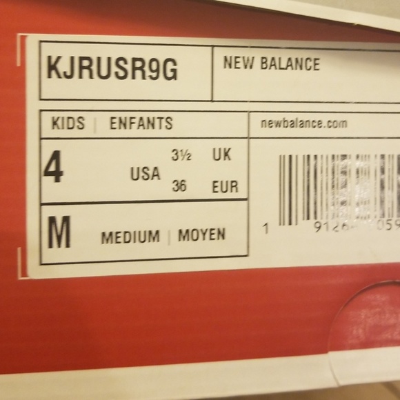 🆕️ Girls New Balance Shoes - Picture 6 of 8